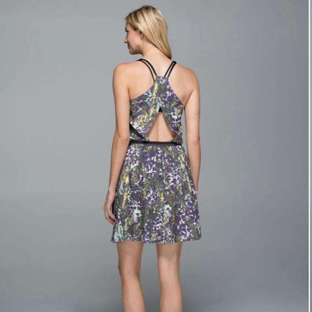 Lululemon City Summer Floral Pocket Dress Size 6